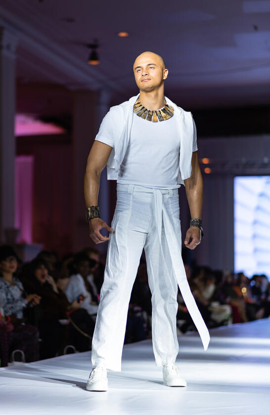 Joe Walker runway fashion modeling portfolio
